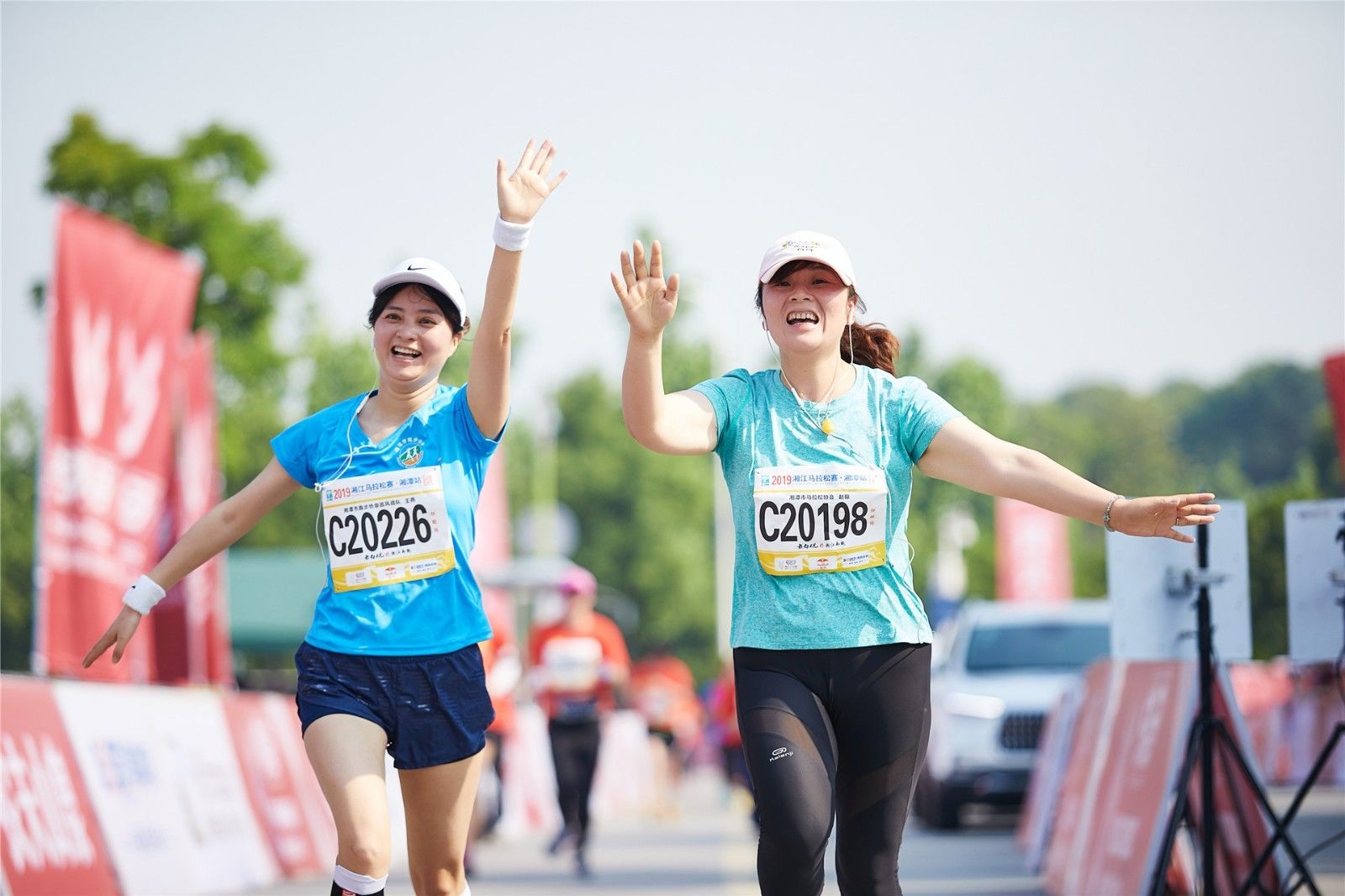 湖南hb火博管理有限公司