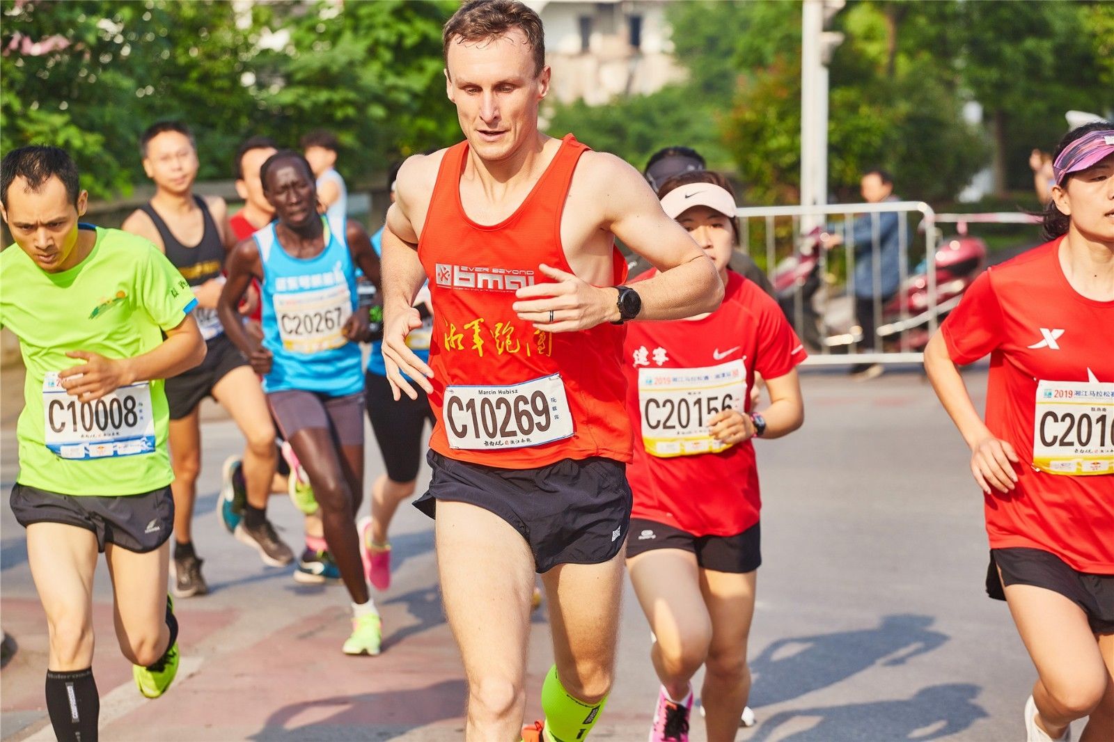 湖南hb火博管理有限公司