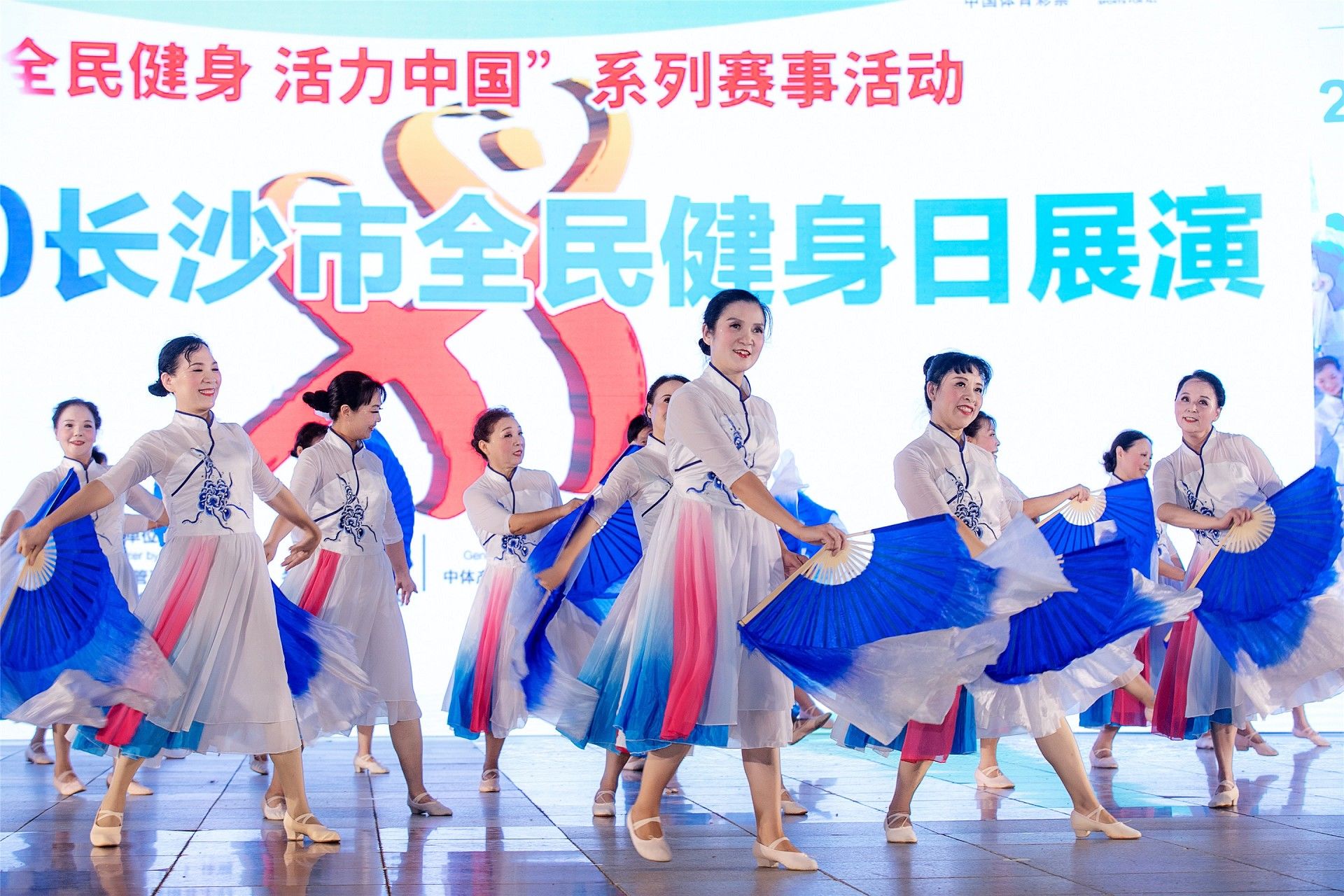 湖南hb火博管理有限公司