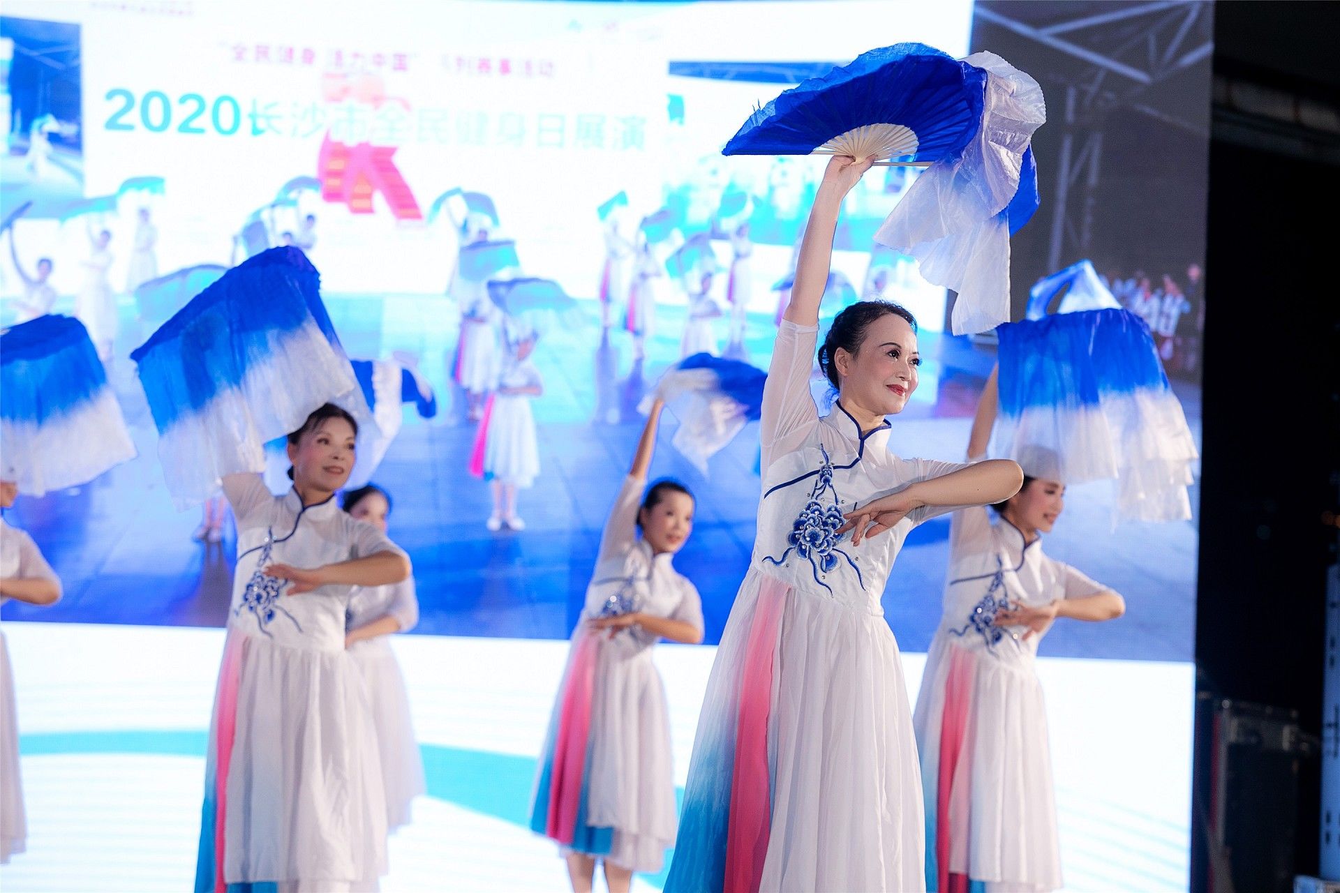 湖南hb火博管理有限公司