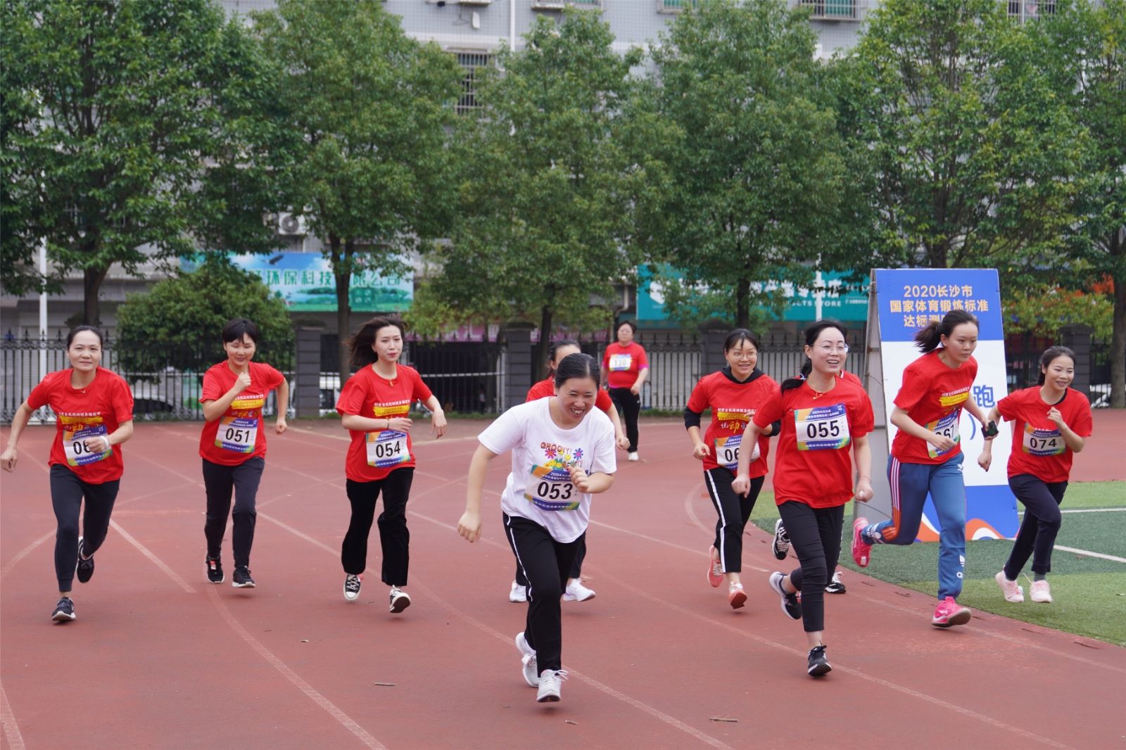 湖南hb火博管理有限公司