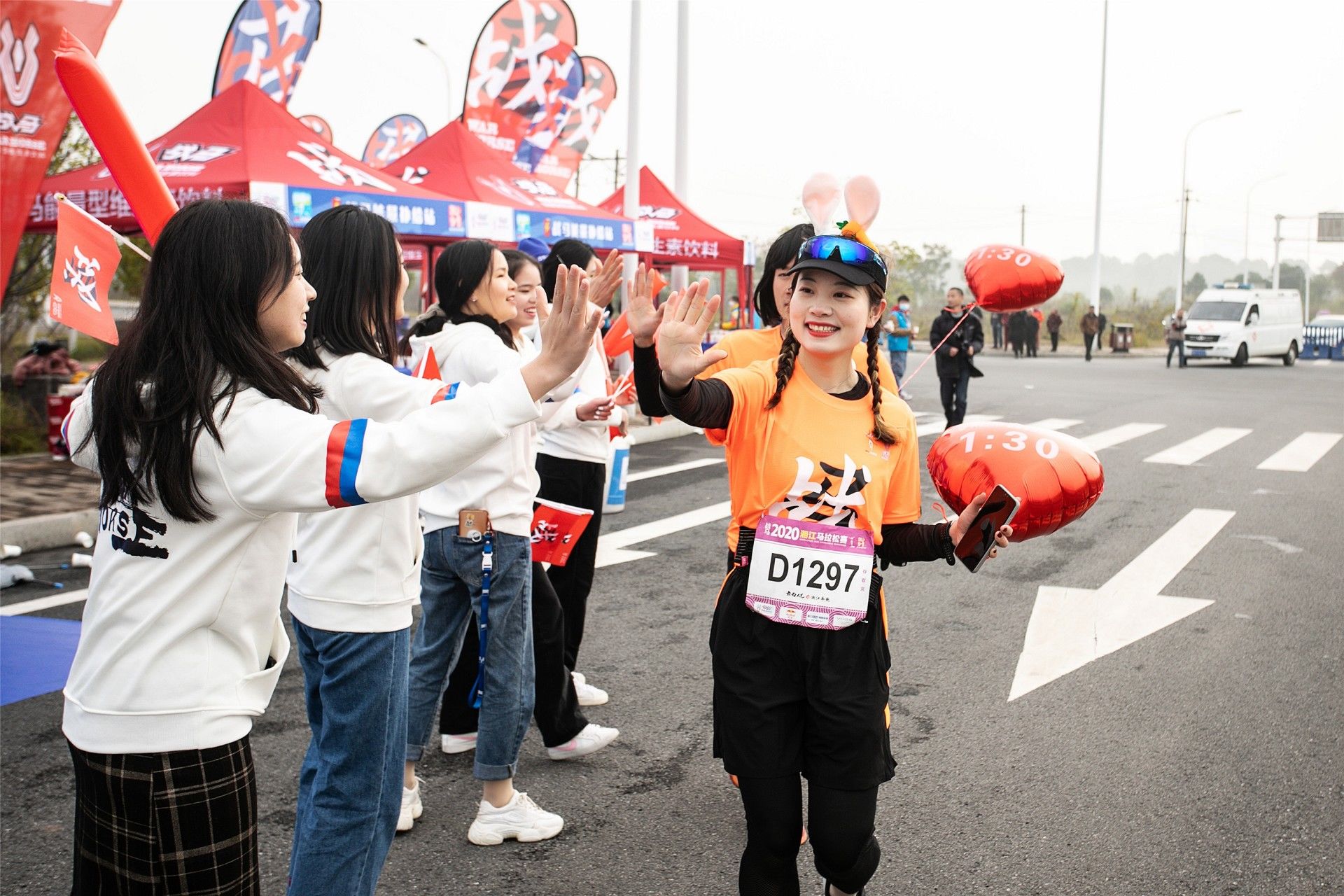 湖南hb火博管理有限公司