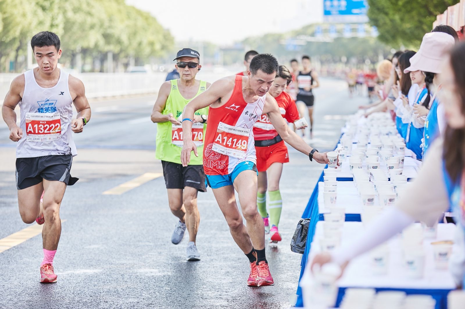 湖南hb火博管理有限公司