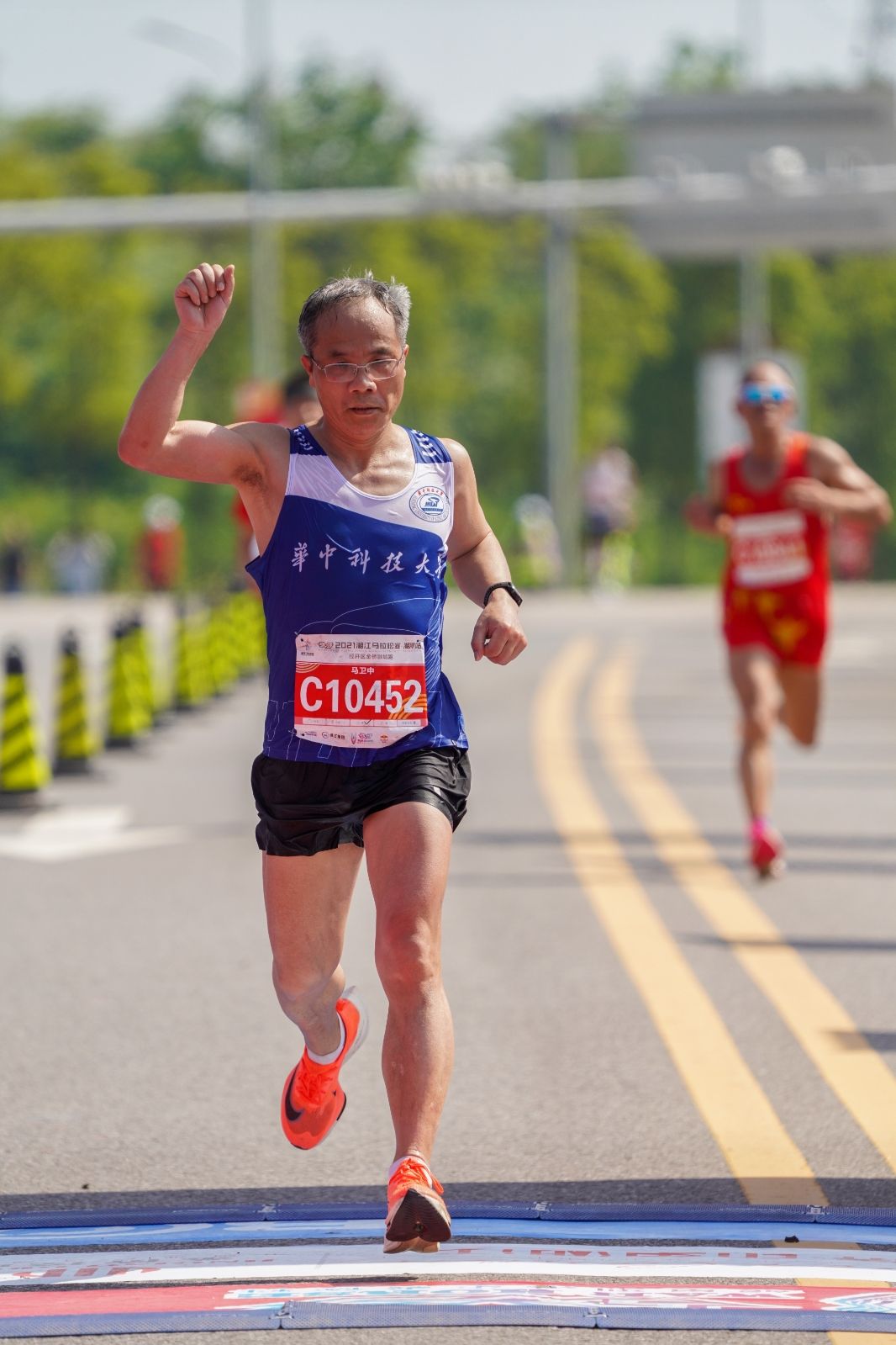 湖南hb火博管理有限公司